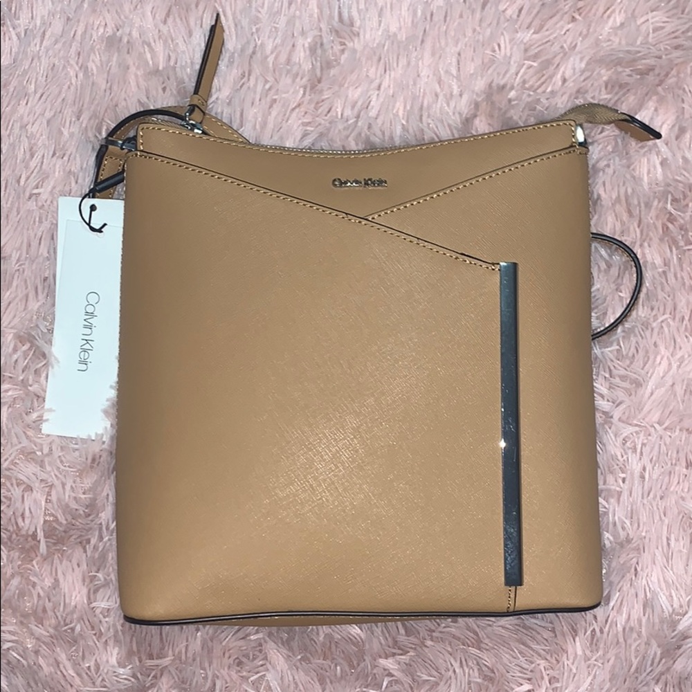 Calvin Klein Crossbody